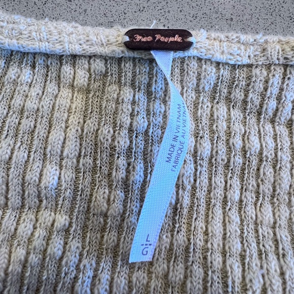 Free People Cream Lace Button Come on Over Stretch Henley Sz Large (Sm/Med) - Picture 7 of 16